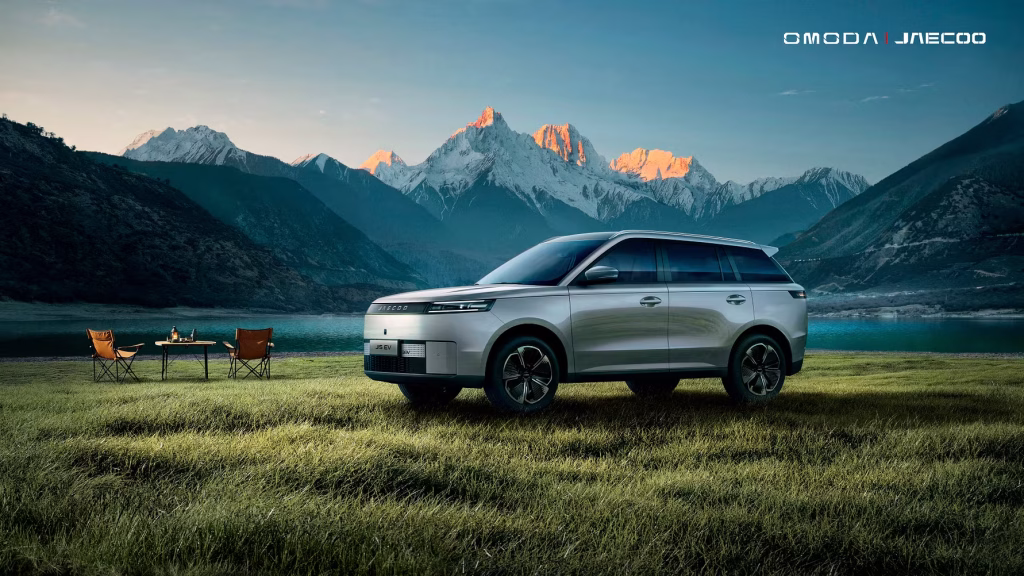 Luksus-SUV til under 210.000 kr.: Jaecoo J5 EV lander nu i Danmark
