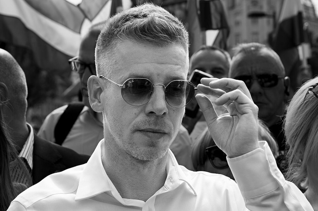 Péter Magyar sætter streg under ICC-linje før Netanyahus ventede besøg